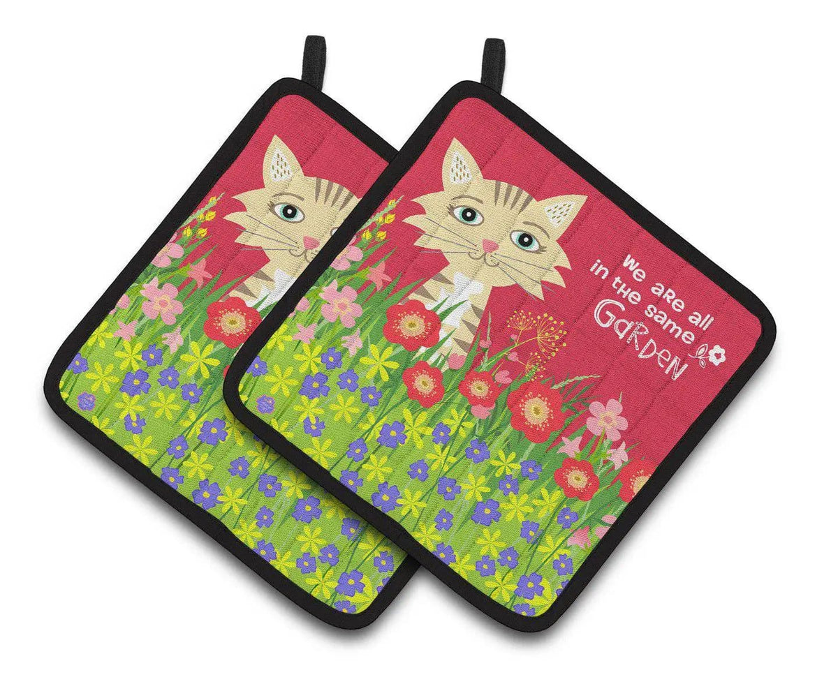 Pot Holder Set of 2 | Heat Resistant Quilted Hot Pads | 7.5 x 7.5 Inch | Garden Cat