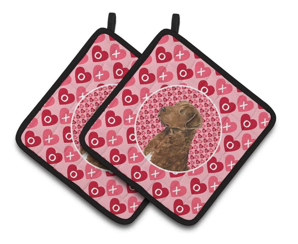Pot Holder Set of 2 | Heat Resistant Quilted Hot Pads | 7.5 x 7.5 Inch | Chesapeake Bay Retriever Hearts Love and Valentine's Day