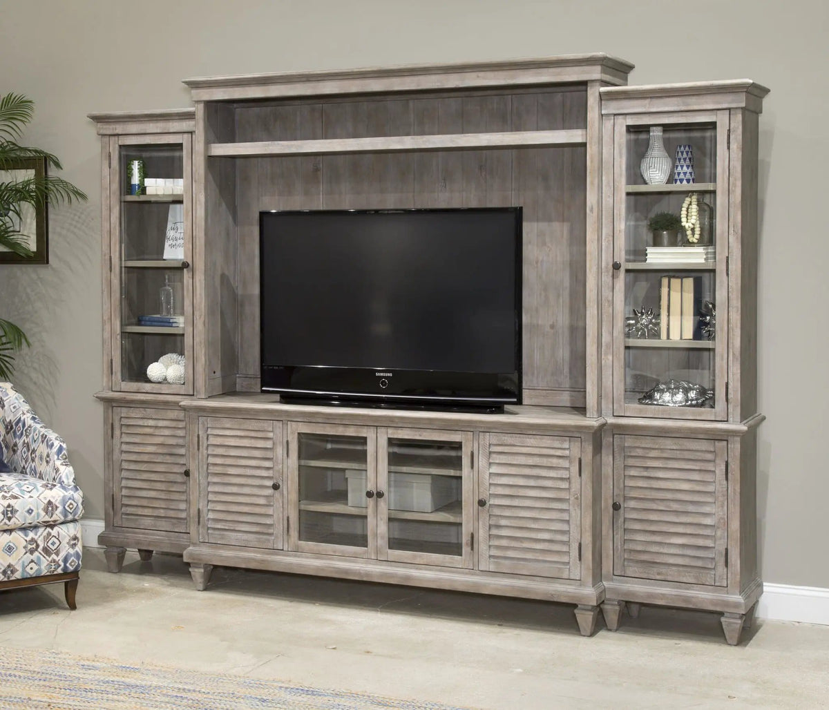 Calistoga Rustic Hutch | 16 x 73 x 54 in | Glass & Veneer | Dovetail Gray