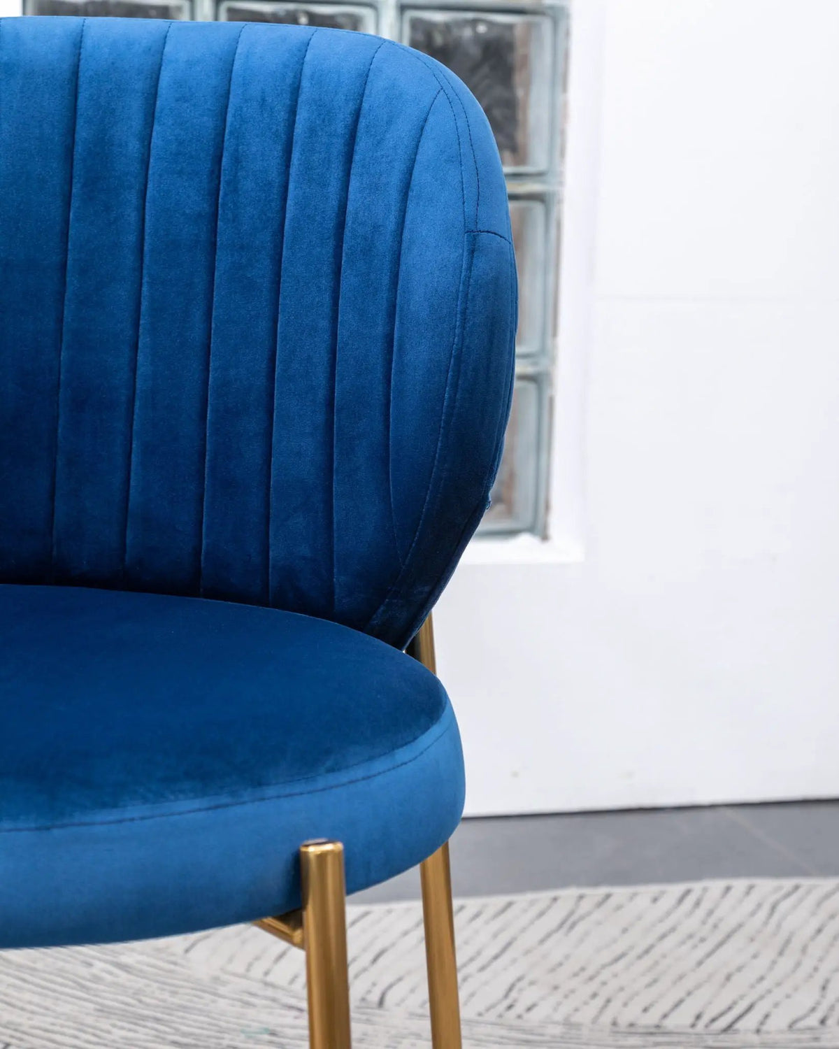 Amoa Velvet Dining Chair | Contemporary Upholstery | Round Seat Curved Back | Blue
