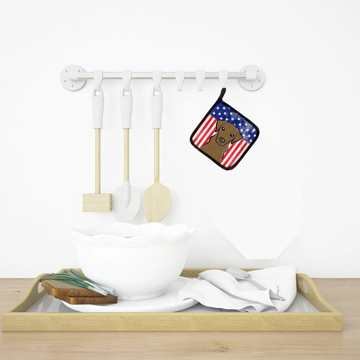 Pot Holder Set of 2 | Heat Resistant Quilted Hot Pads | 7.5 x 7.5 Inch | American Flag and Chocolate Labrador