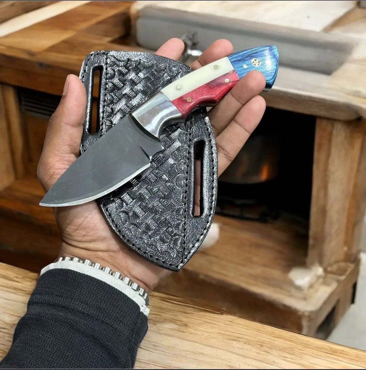 Premium J2 Steel Hunting Knife with Texas Flag Handle & Leather Case - 6.25" | 6.25 Inch | Steel | Home