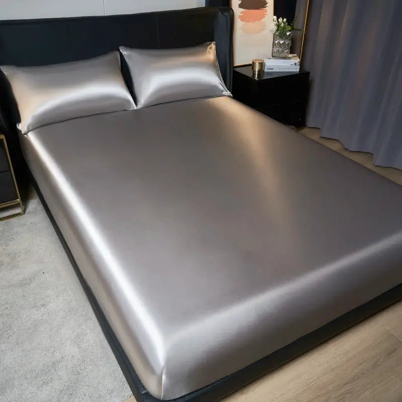 Satin Fitted Sheet Set | Smooth Polyester | Deep Pocket Fit | Queen King