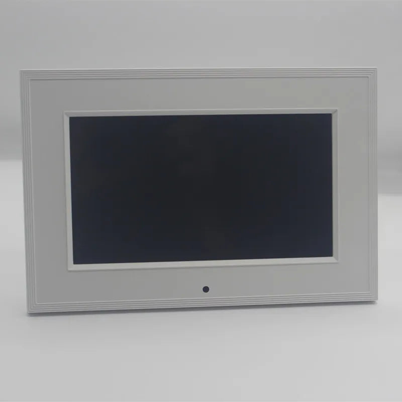 Digital Photo Frame | 7 Inch Display | 1024x600 | Remote Included