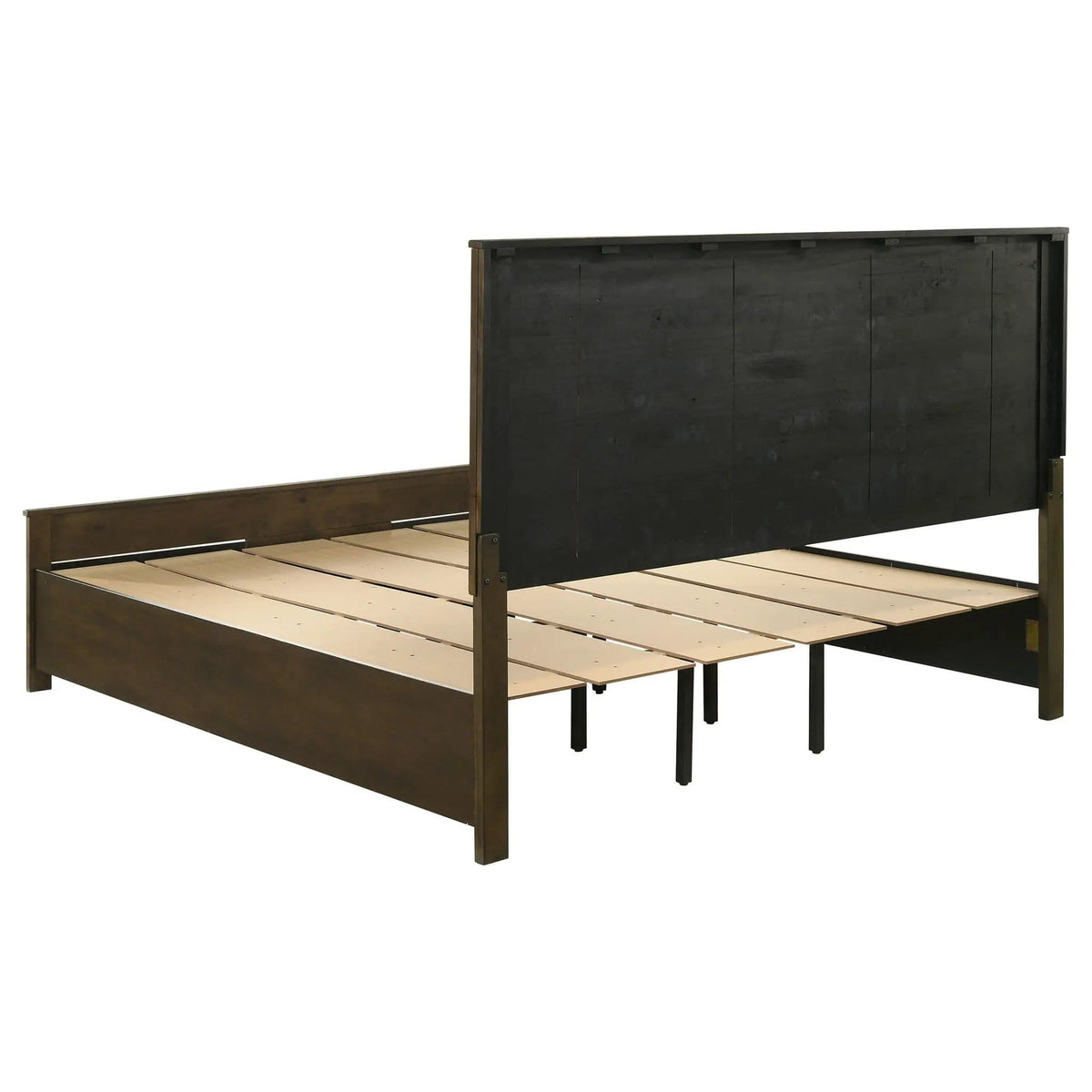 Woodmont Eastern King Storage Bed Rustic Golden | 79.75 x 83.75 x 54 in | Veneer | Brown