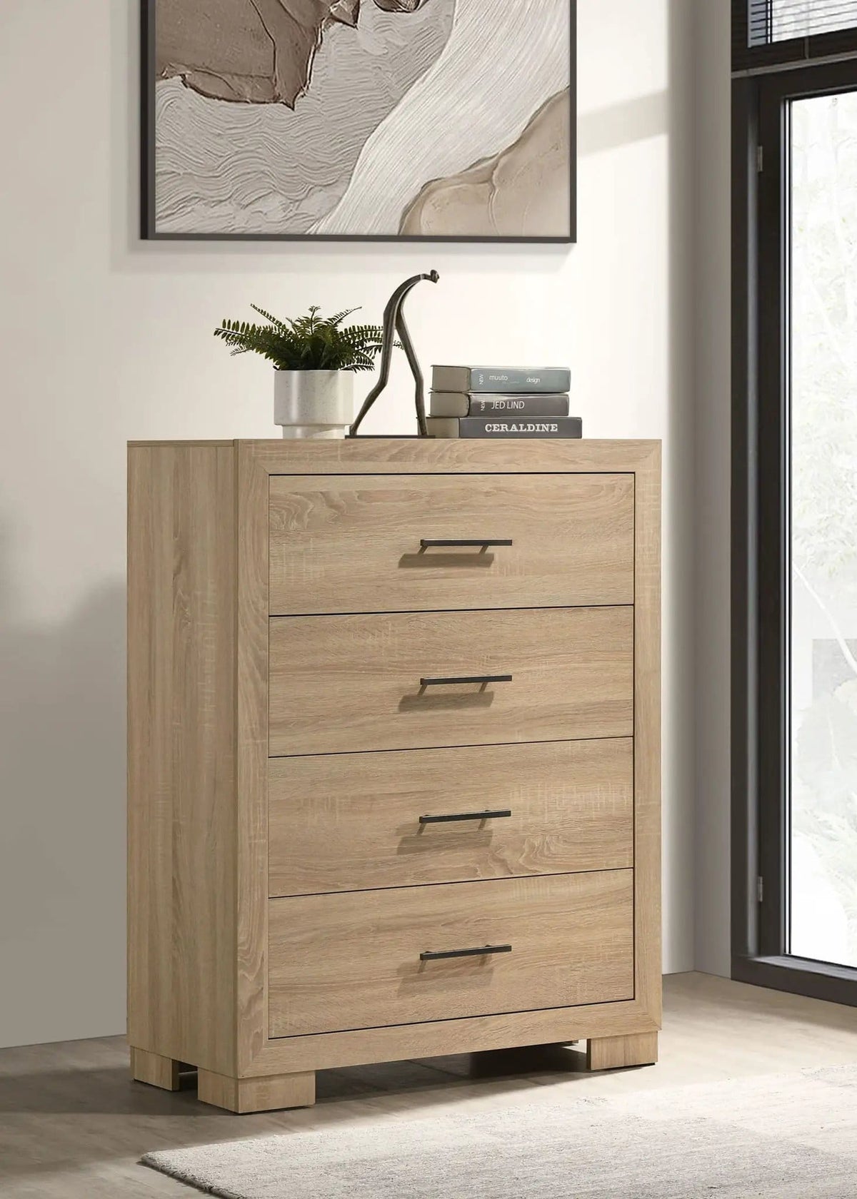 Arielle 4-drawer Bedroom Chest of Drawers | 35.5 x 17.25 x 45.75 in | Engineered Wood & Veneer | Light Oak