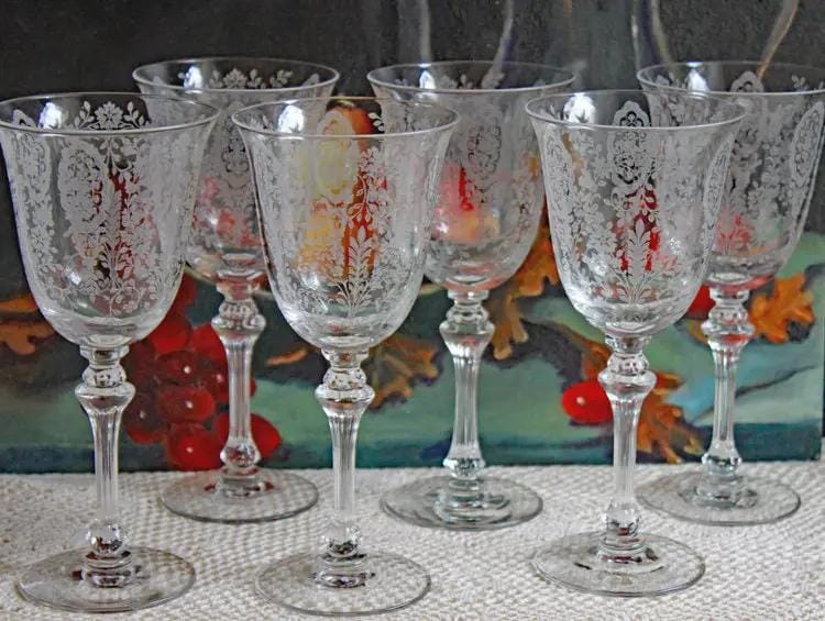 Vintage Heisey Danish Princess Cut Crystal Wine or Water Goblets | Set of 8 Stemware | Beautiful Shimmer & Ping | Collectors & Hosts
