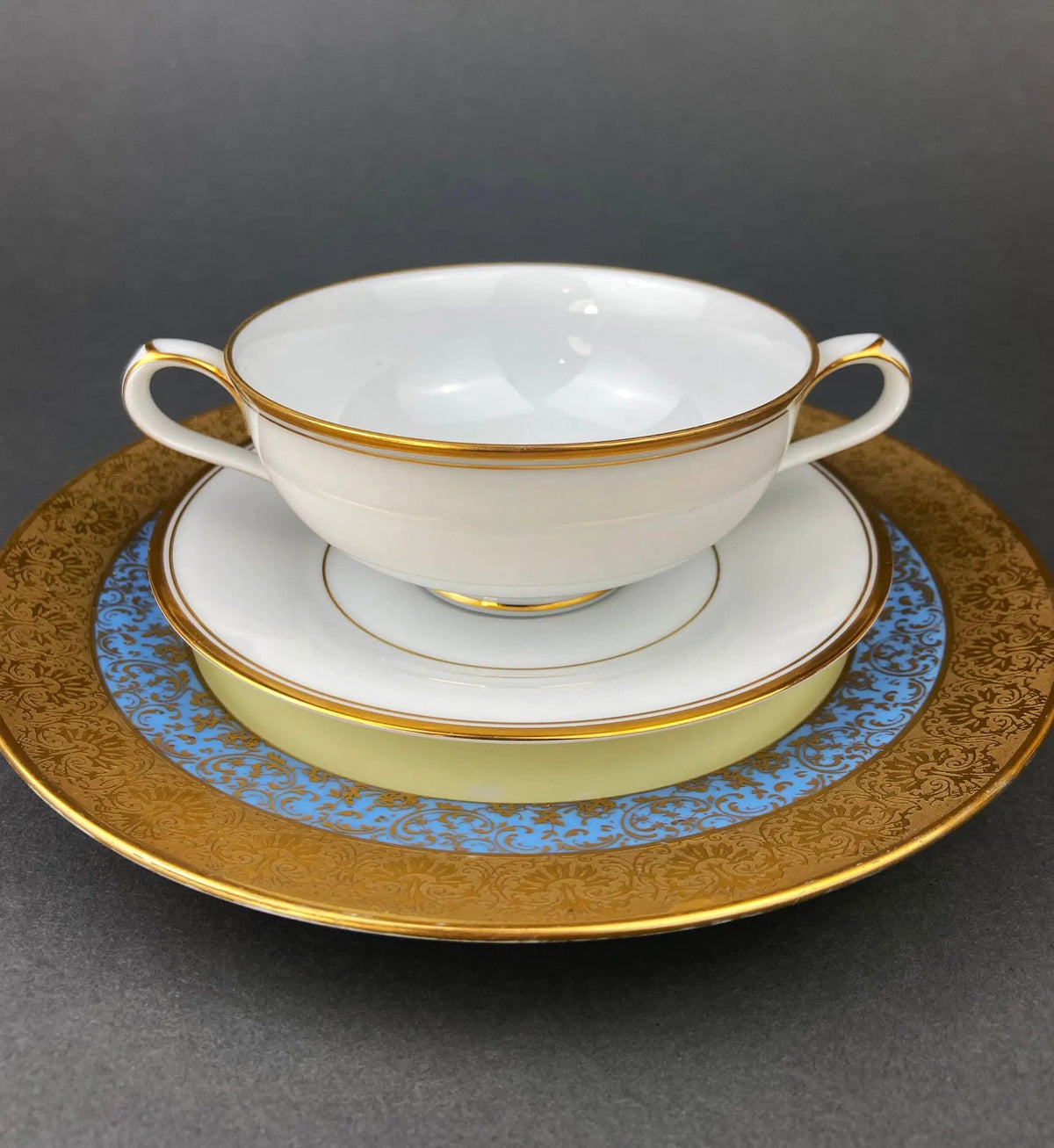 Vintage Cups and Saucers by Syracuse China | Governor Clinton Pattern | Set of 5 Tea Cups | Collectors & Hosts