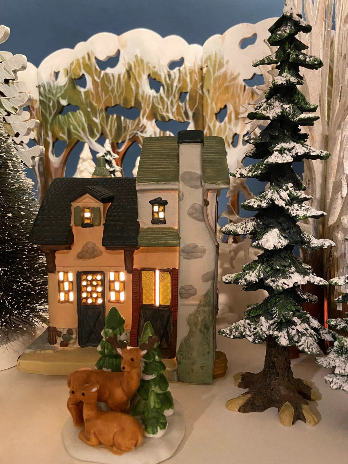 Department 56 Illuminated House | Elfie's Sleds and Skates | North Pole Series | Collectors & Hosts