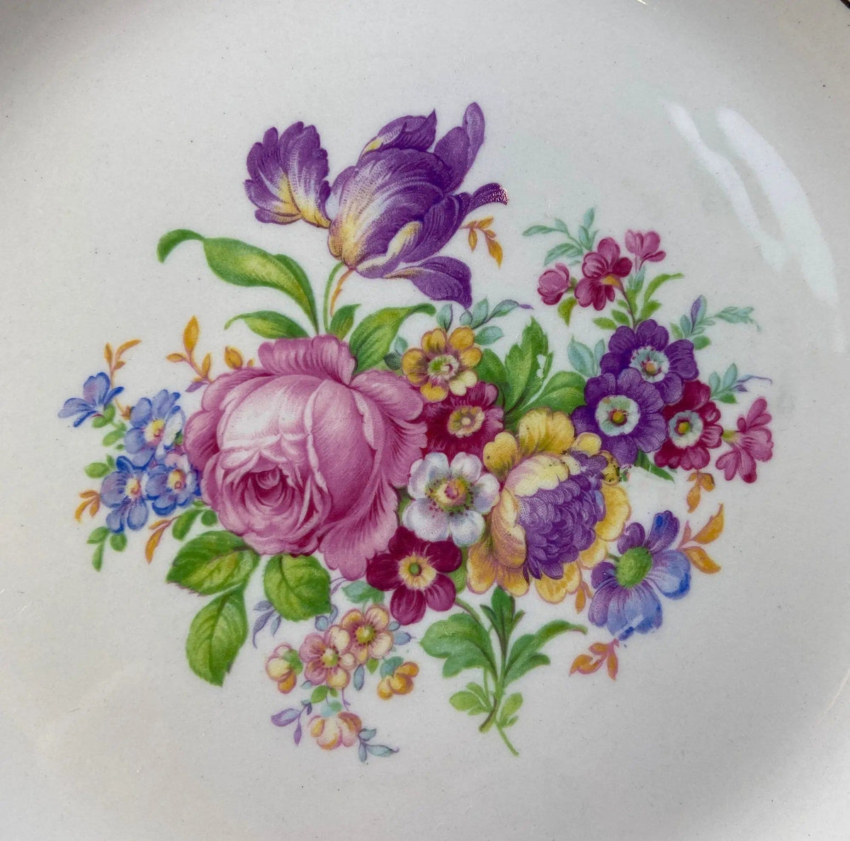 Vintage Dish Set | Leigh Wake by Leigh Potters | Set of 4 Placements: Dinner, Salad Plates, Soup, Salad Bowls, One Serving Dish & Teacups | Collectors & Hosts