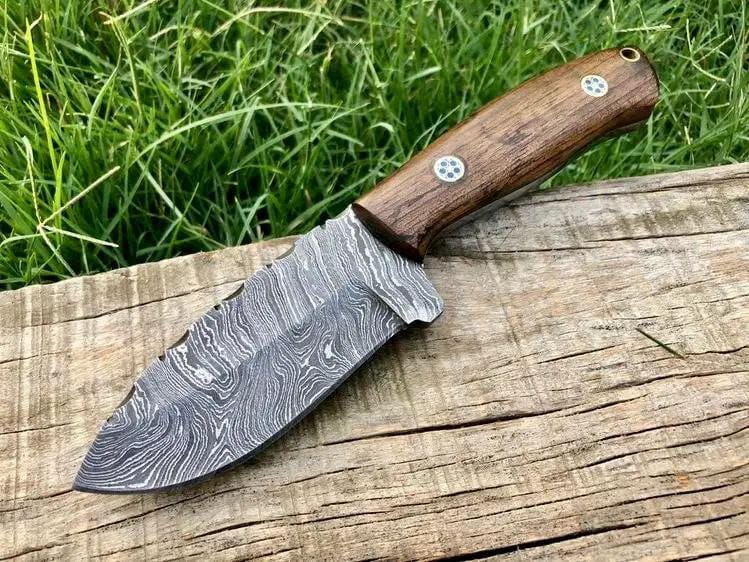 Full Tang Custom Handmade Damascus Steel Skinning Knife | Damascus Steel | Hunting & Survival Knife | Home
