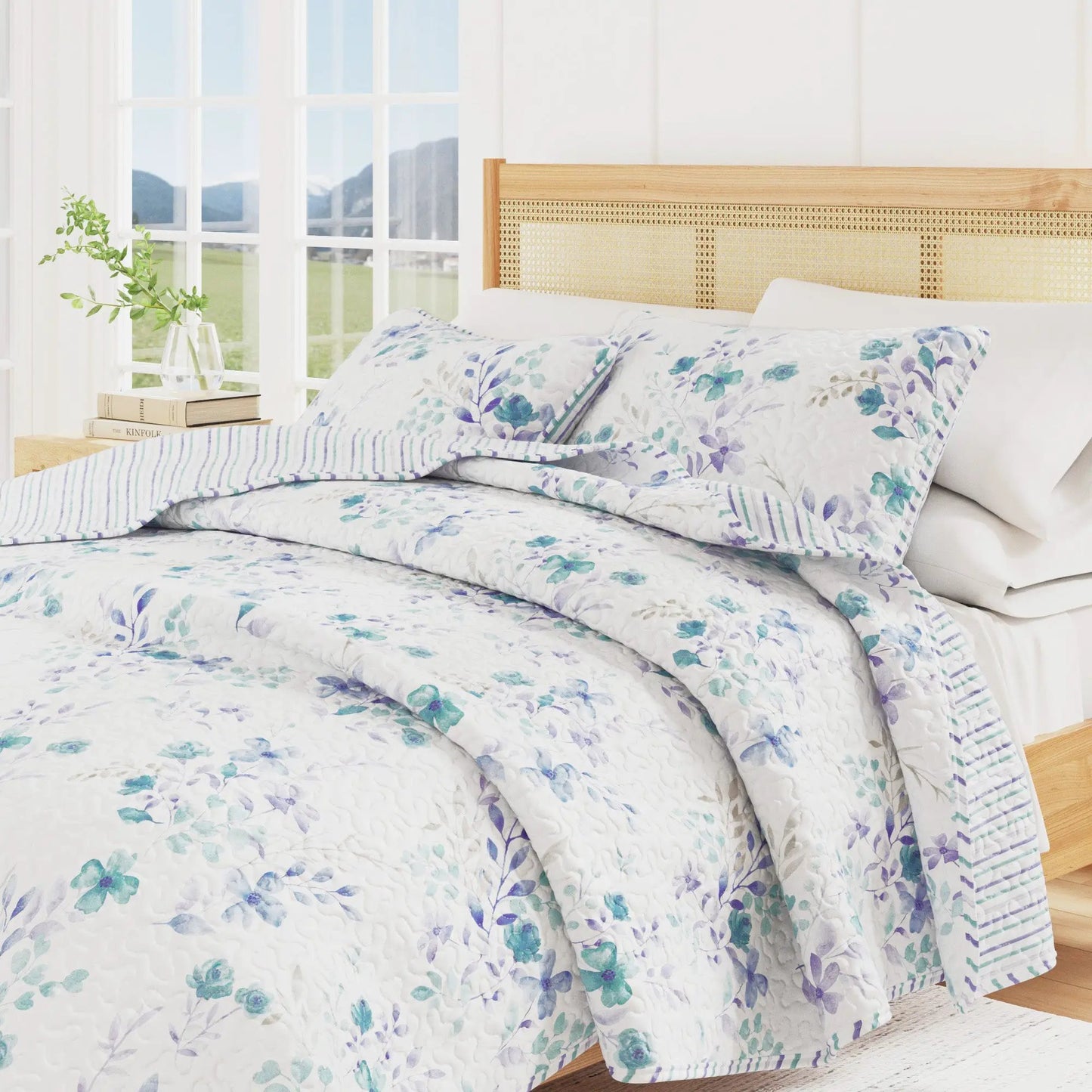 April Morning Floral Quilt Set from PriceLows™