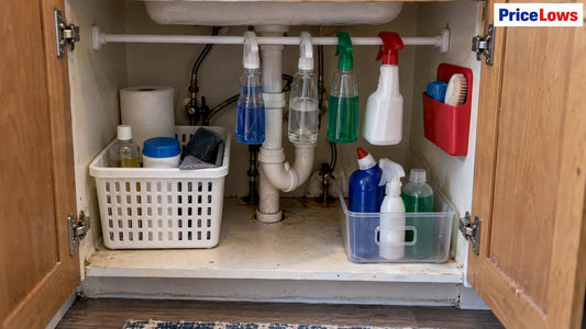 Rental sink cabinet with removable organizers