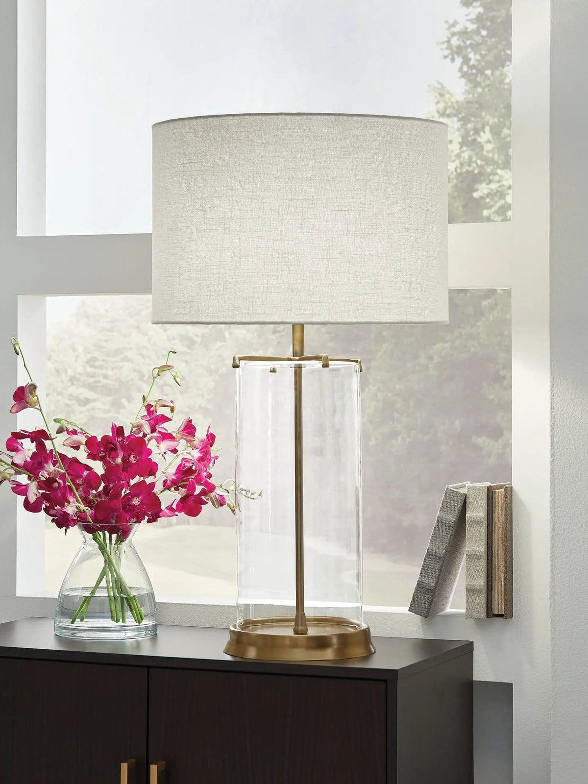 Gizeh Glass Table Lamp | 18.25 x 18.25 x 32.13 in | Fabric & Glass | Clear / Gold Finish