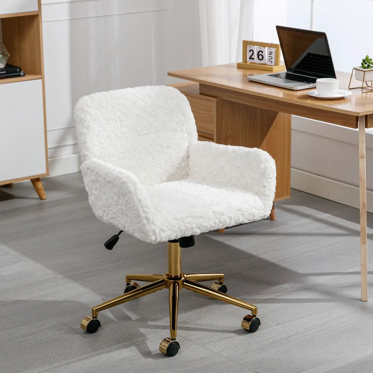 Office Chair | Adjustable Height | Reclining Faux Fur Seat | Large