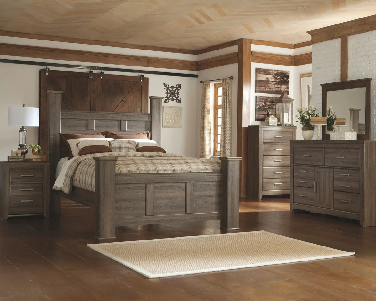 Juararo Poster Bedroom Set | 4-Piece | Vintage Rough Sawn Finish | Thick Poster Bed Posts