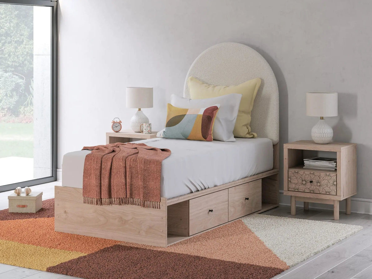 Arloster Upholstered Panel Bed | 6 Pieces | Bedroom Furniture | Bedroom