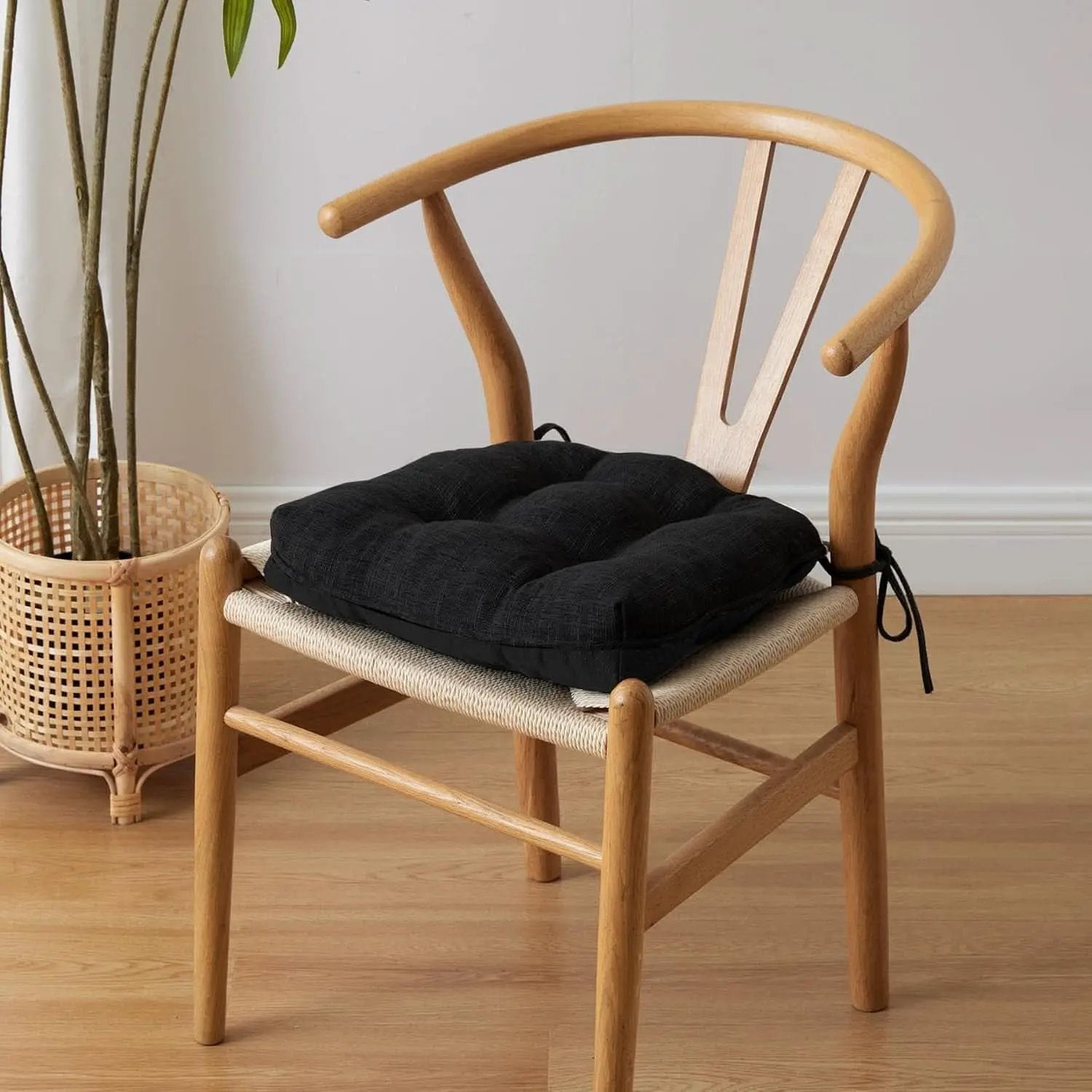 Chair Cushions 4 Pack Memory Foam With Non Slip Backing 15.5x15.5x4 Black from PriceLows™