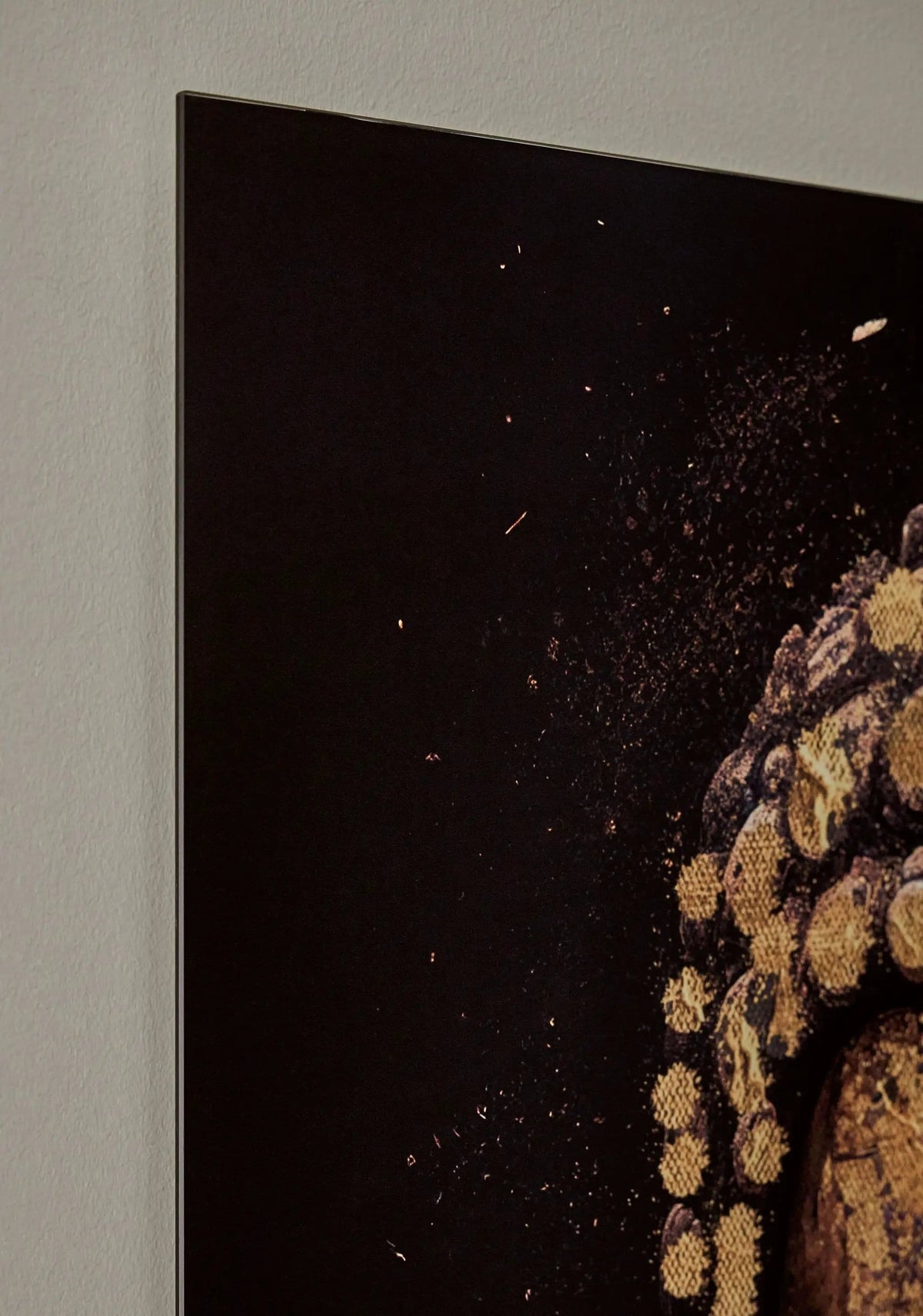 Caymoore Wall Art Wall Decor | 36 x 1 x 48 in | Glass | Black / Gold Finish