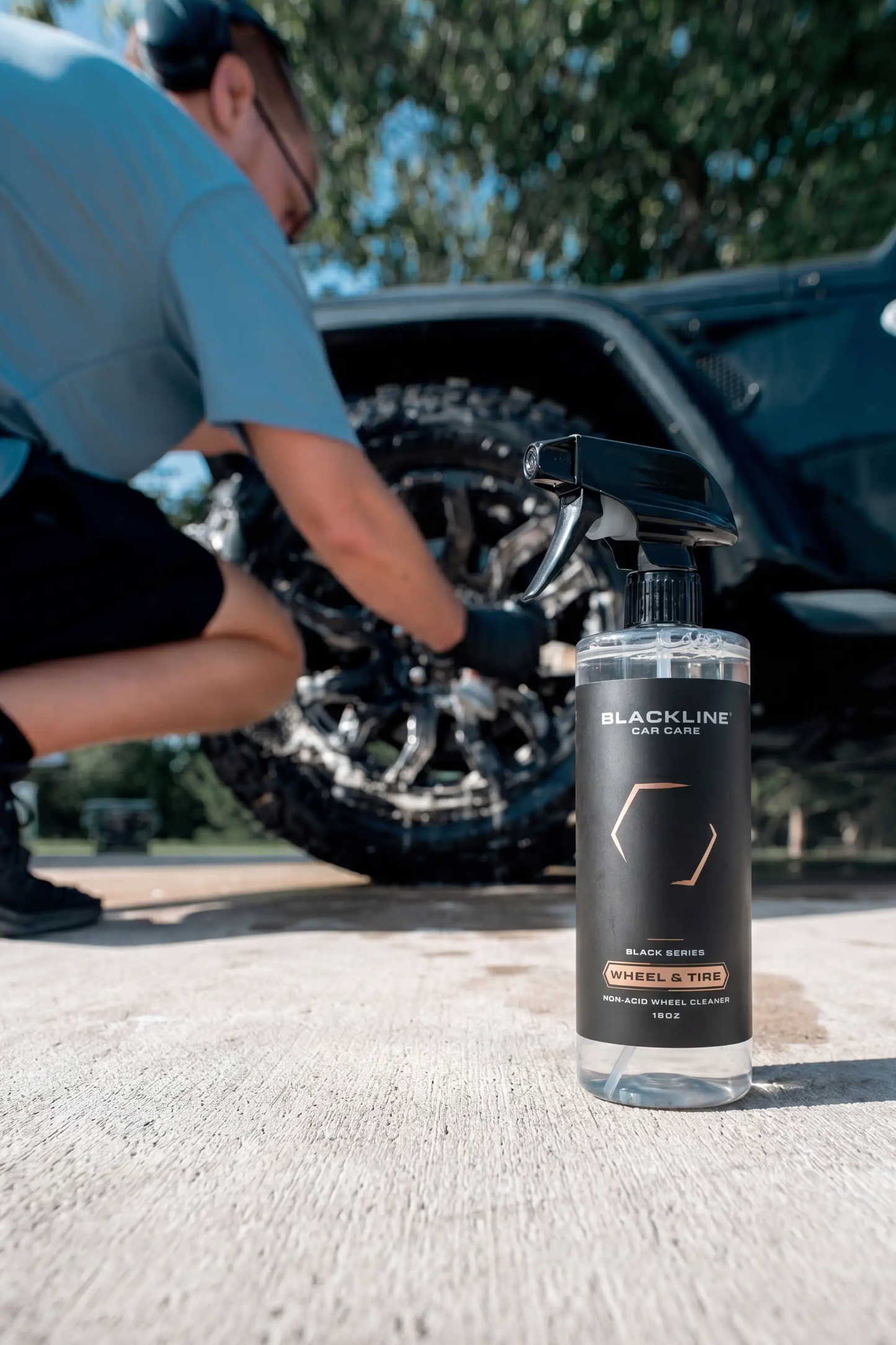 BLACKLINE® WHEEL N' TIRE CLEANER from PriceLows™