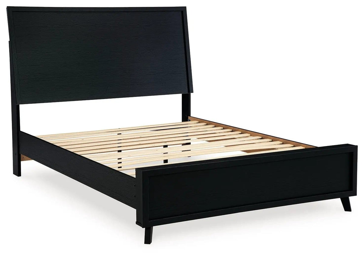Danziar Panel Bed | 3 Pieces | Wood | Bedroom