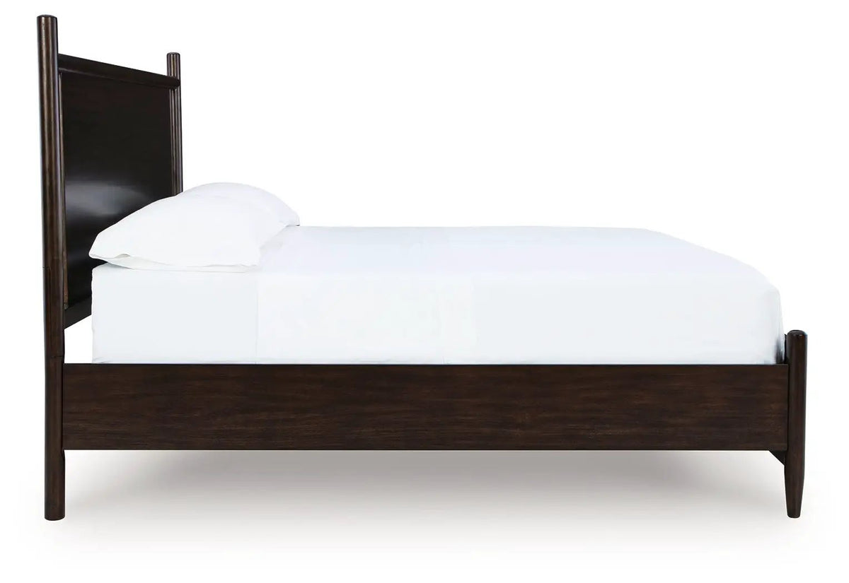 Dantenton Panel Bed | Rounded Wooden Frame | Rich Merlot Finish | Contemporary Mid-Century Style