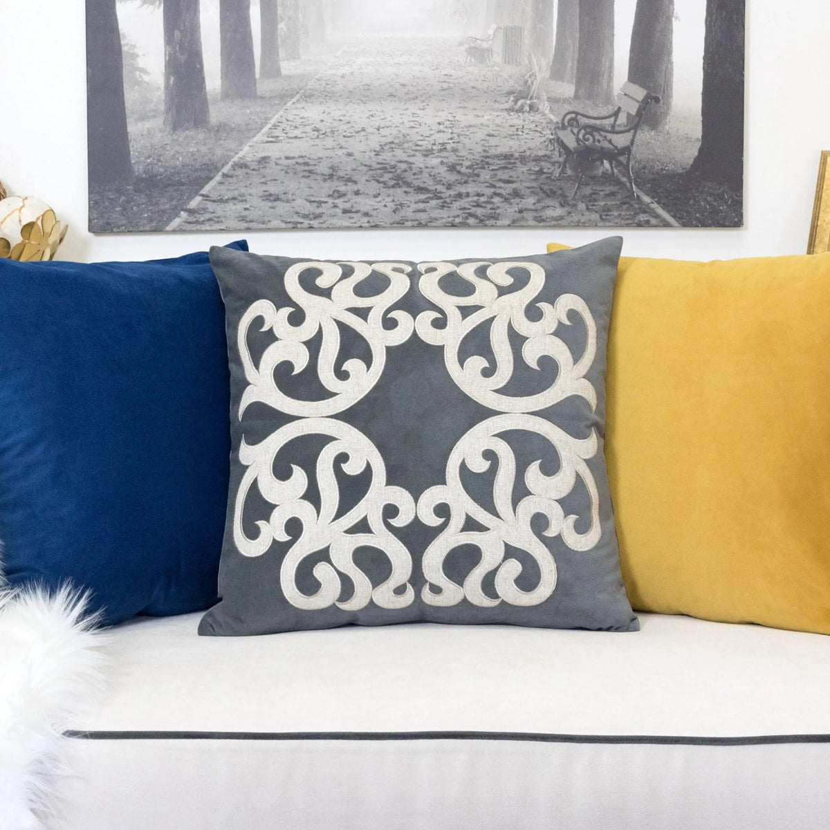 Pillow Cover | Vintage Vine Pattern | Hidden Zipper | Matching Back
