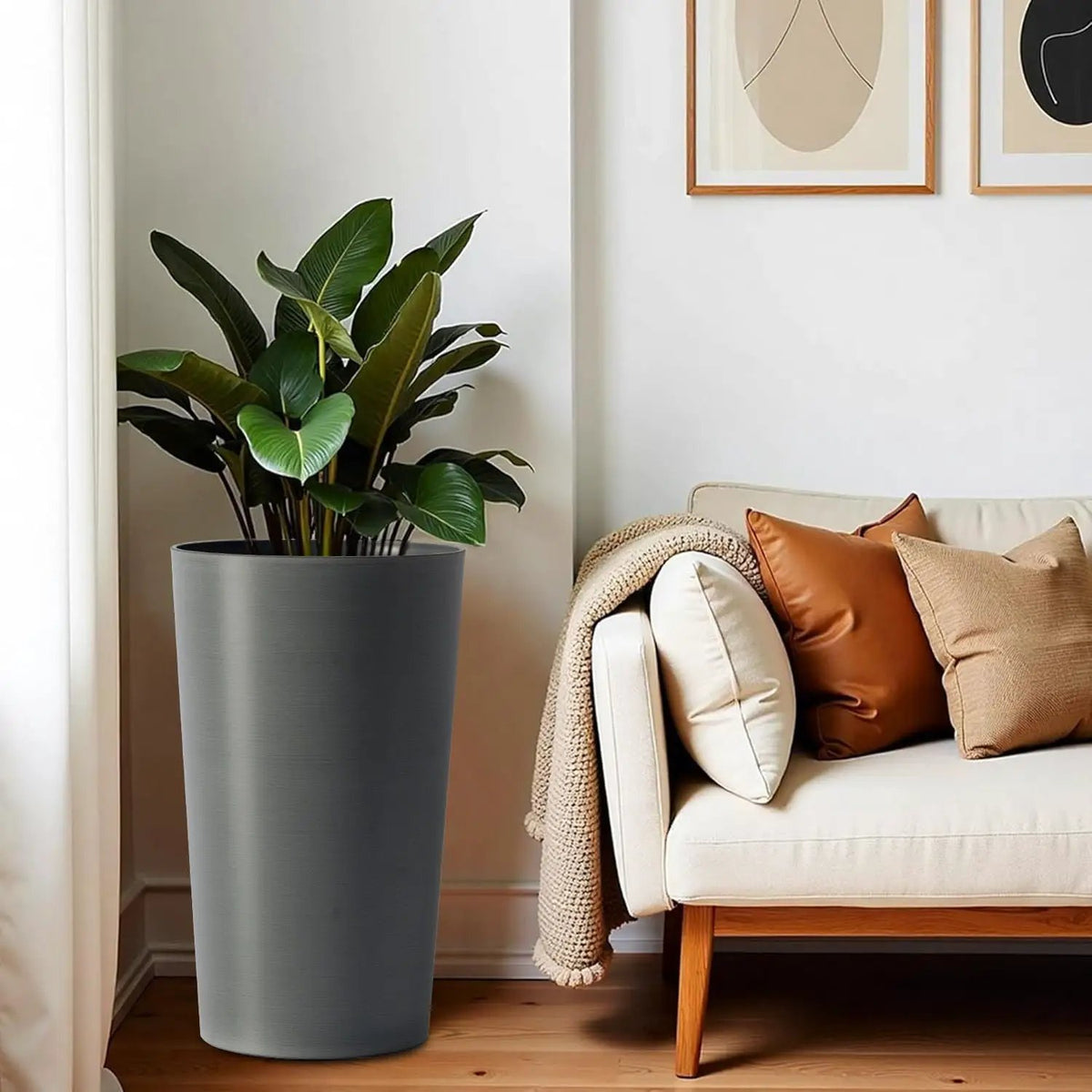 Outdoor Planters | UV Resistant | Shatterproof Polypropylene