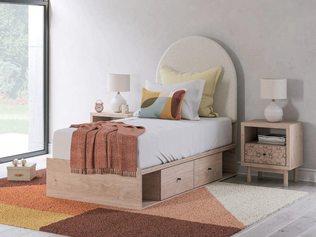 Arloster Upholstered Panel Bed | 6 Pieces | Bedroom Furniture | Bedroom