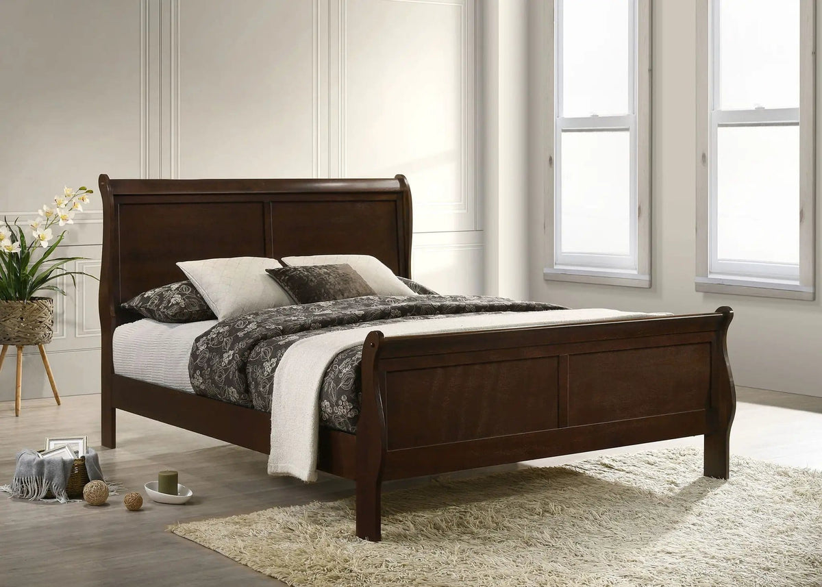 Louis Philippe Wood Queen Sleigh Bed | 62.25 x 89.25 x 47.25 in | Wood | Cappuccino