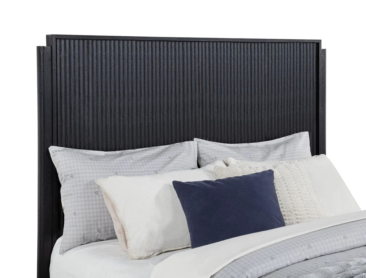 Brookmead Wood Queen Panel Bed | 63.75 x 85 x 60 in | Wood | Black