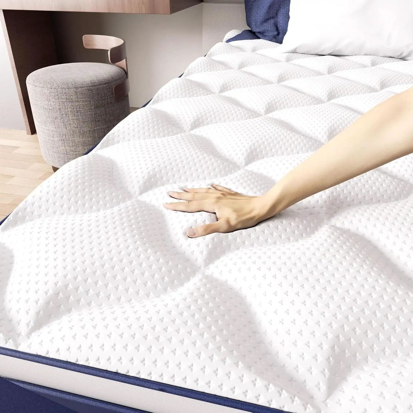 Queen Hybrid Mattress Featuring Pocket Springs GelMemoryFoam from PriceLows™