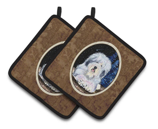 Pot Holder Set of 2 | Heat Resistant Quilted Hot Pads | 7.5 x 7.5 Inch | Starry Night Old English Sheepdog