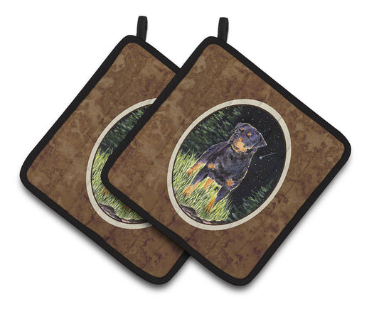 Pot Holder Set of 2 | Heat Resistant Quilted Hot Pads | 7.5 x 7.5 Inch | Starry Night Rottweiler