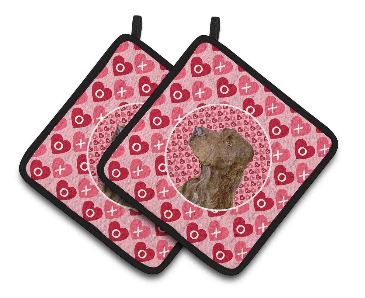 Pot Holder Set of 2 | Heat Resistant Quilted Hot Pads | 7.5 x 7.5 Inch | Field Spaniel Hearts Love and Valentine's Day Portrait