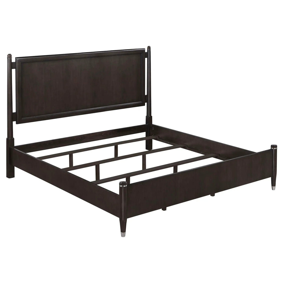 Emberlyn 5-piece Queen Bedroom Set | 5-Piece Set | Cedar | Brown