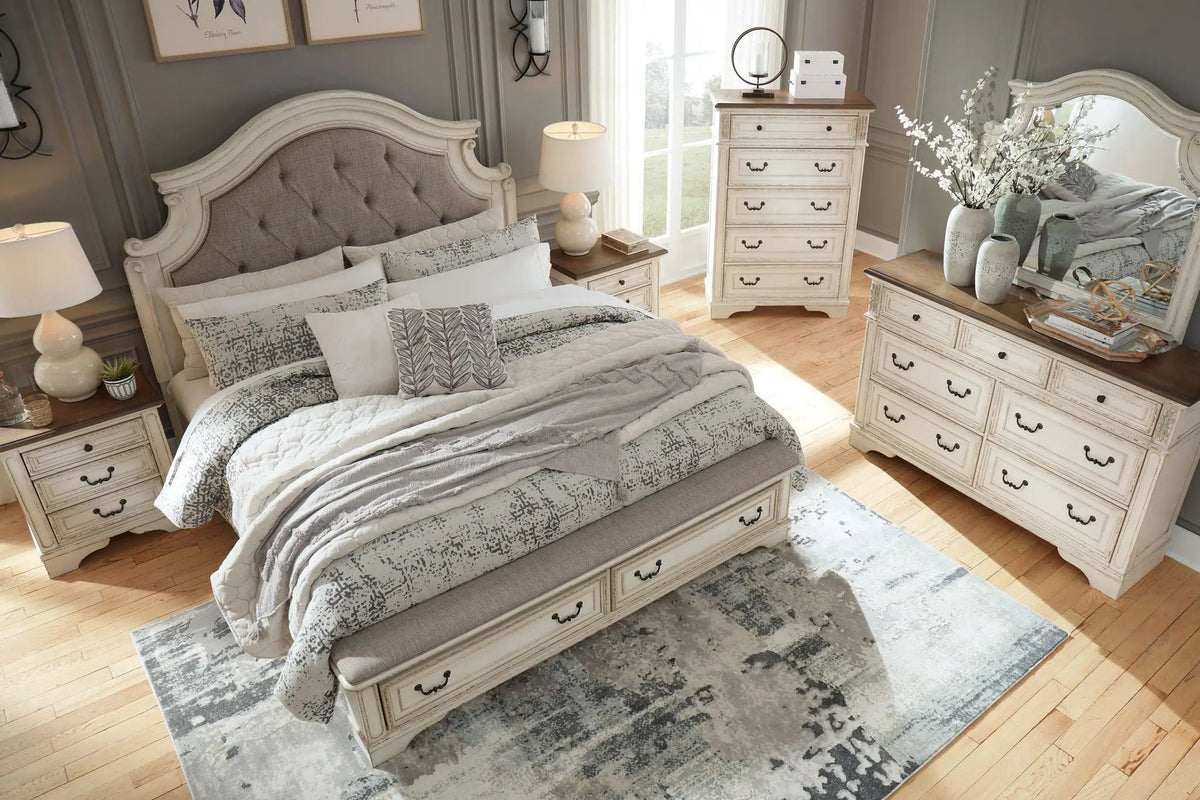 3-Piece Storage Bedroom Set | Realyn Collection | Traditional Cottage Style | Two-Tone Finish