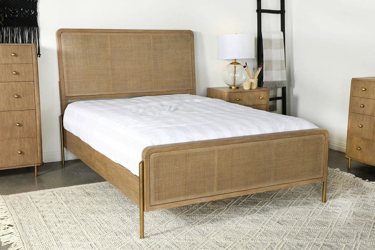 Arini Rattan Queen Panel Bed Sand Wash and Natural Cane | 65.25 x 91 x 56.25 in | Rattan & Metal | Bedroom