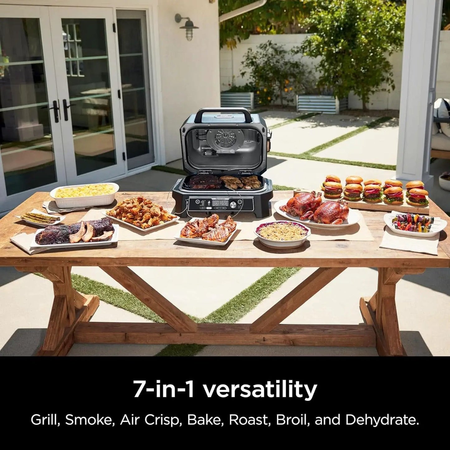 XL Smart Grill Smoker 7 In 1 With App Control Black from PriceLows™