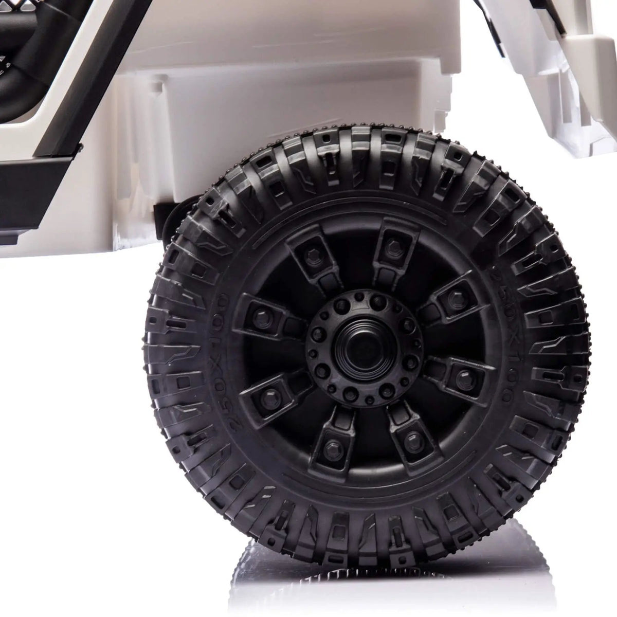 Kids Ride On Car | 24V Battery | Parental Remote Control | White