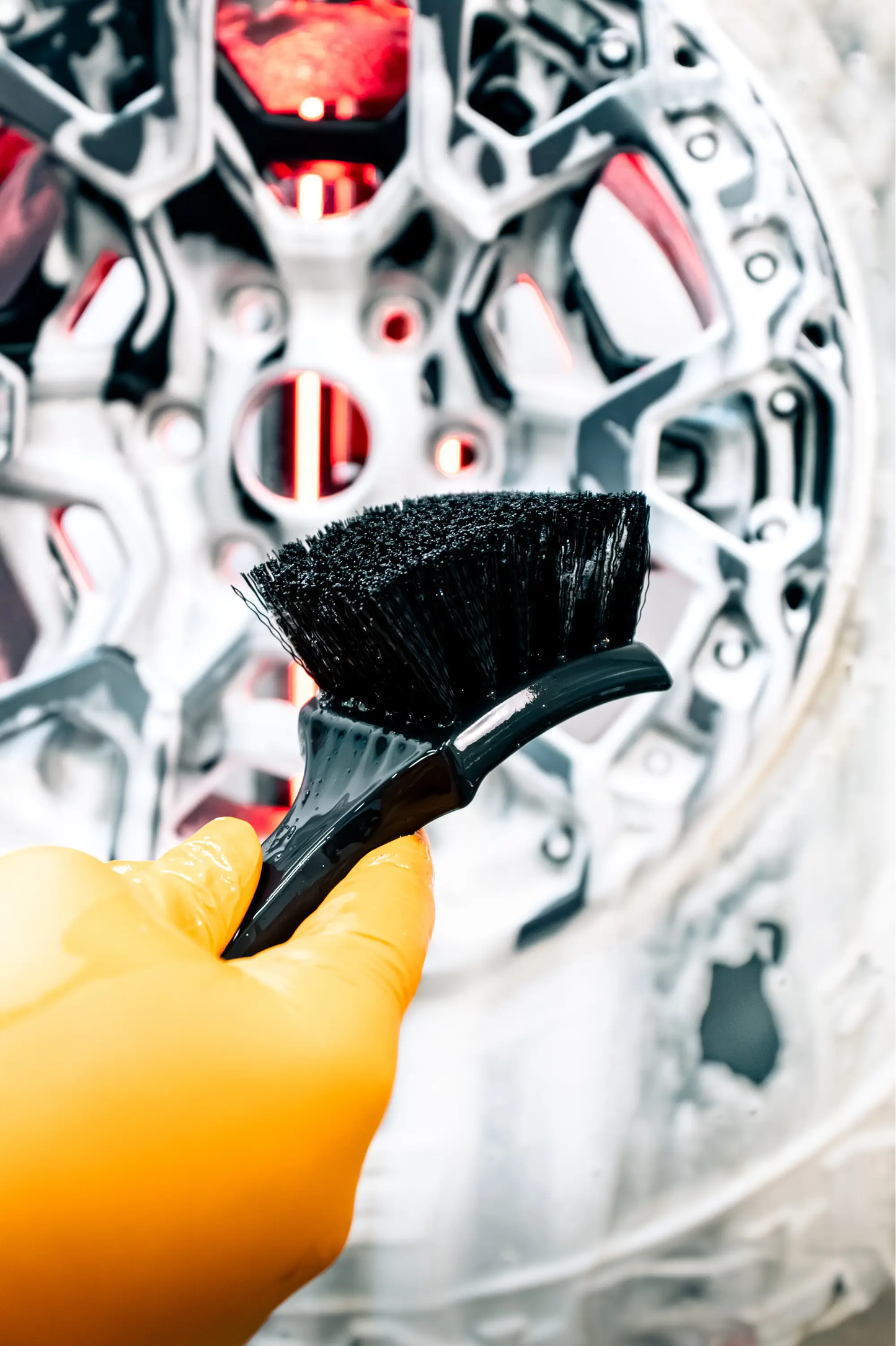 BLACKLINE® STIFF BRISTLE TIRE BRUSH from PriceLows™