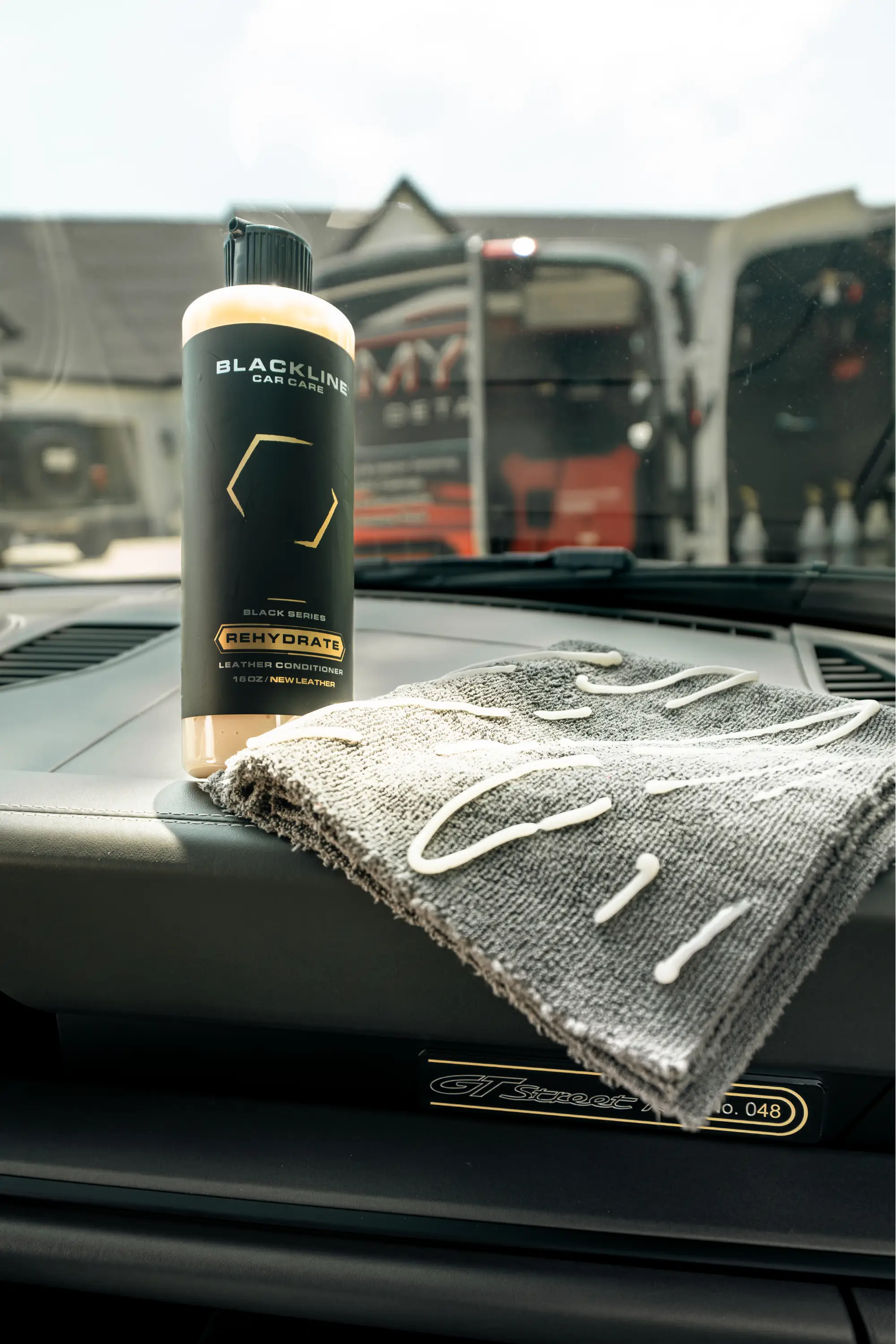 BLACKLINE® REHYDRATE LEATHER CONDITIONER from PriceLows™