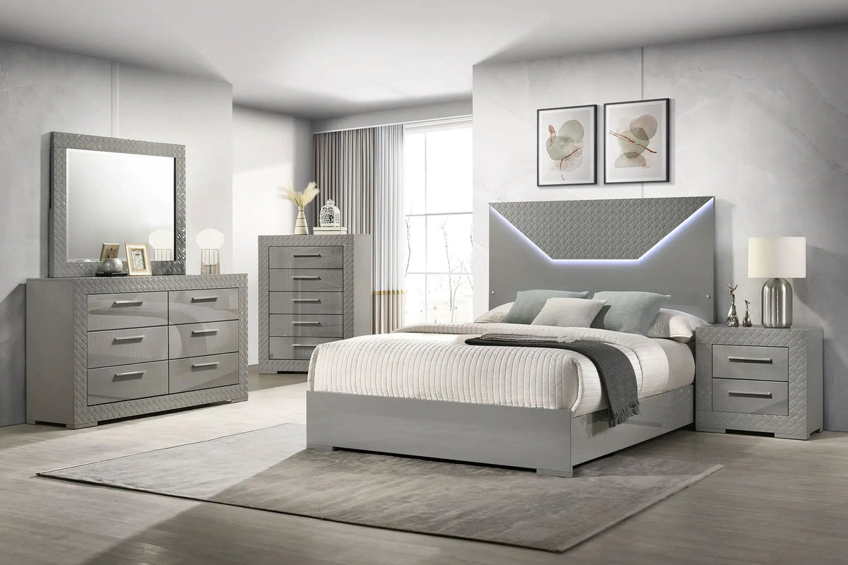 Ives 5-piece Eastern King Bedroom Set Grey High Gloss | 5-Piece Set | Bedroom Furniture | Bedroom