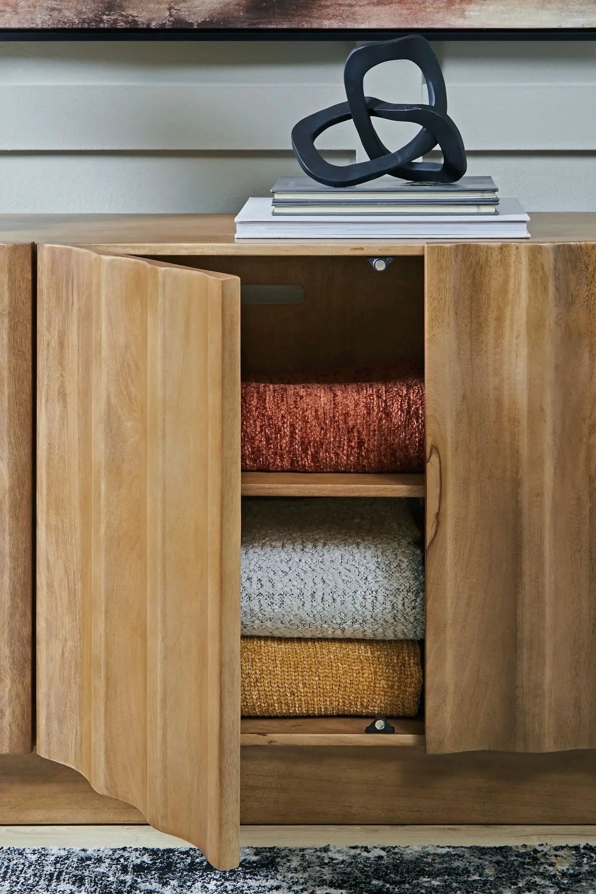 Timkins Accent Cabinet | 73 x 17.13 x 28.38 in | Mango Wood & Veneer | White Washed