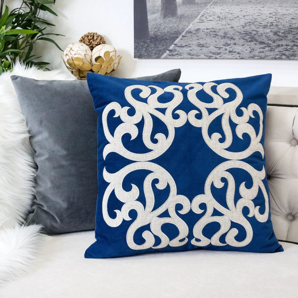 Pillow Cover | Vintage Vine Pattern | Hidden Zipper | Matching Back