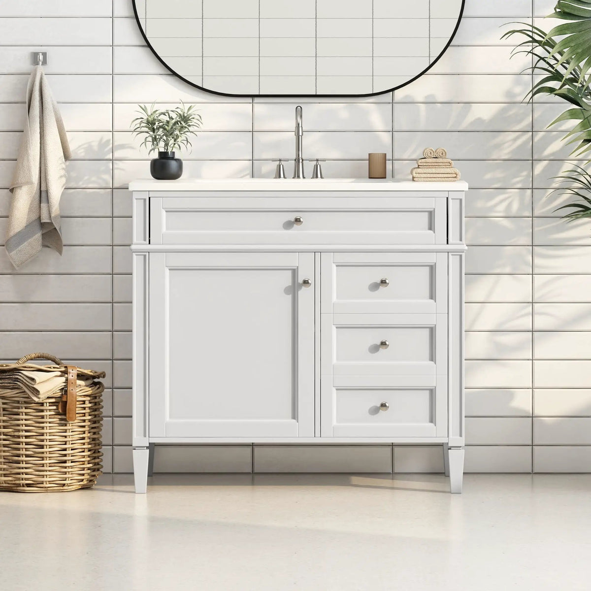 Bathroom Vanity | 3 Drawers | Blue Finish | Tip Out
