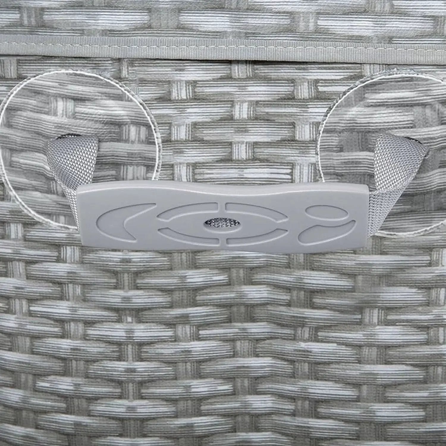 Saluspa Honolulu Inflatable Hot Tub 4 to 6 Person 140 Jets from PriceLows™