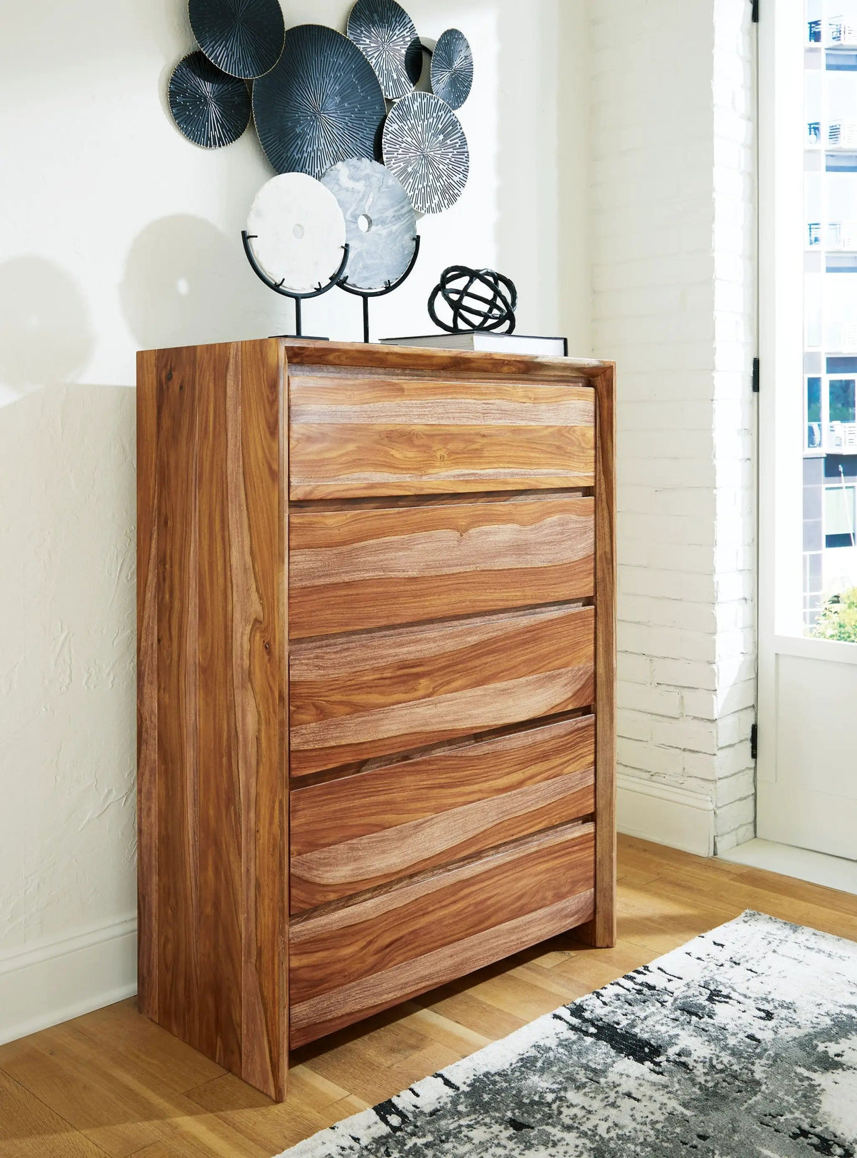 Dressonni Five Drawer Chest | 36 x 18 x 50.63 in | Mdf & Veneer | Brown