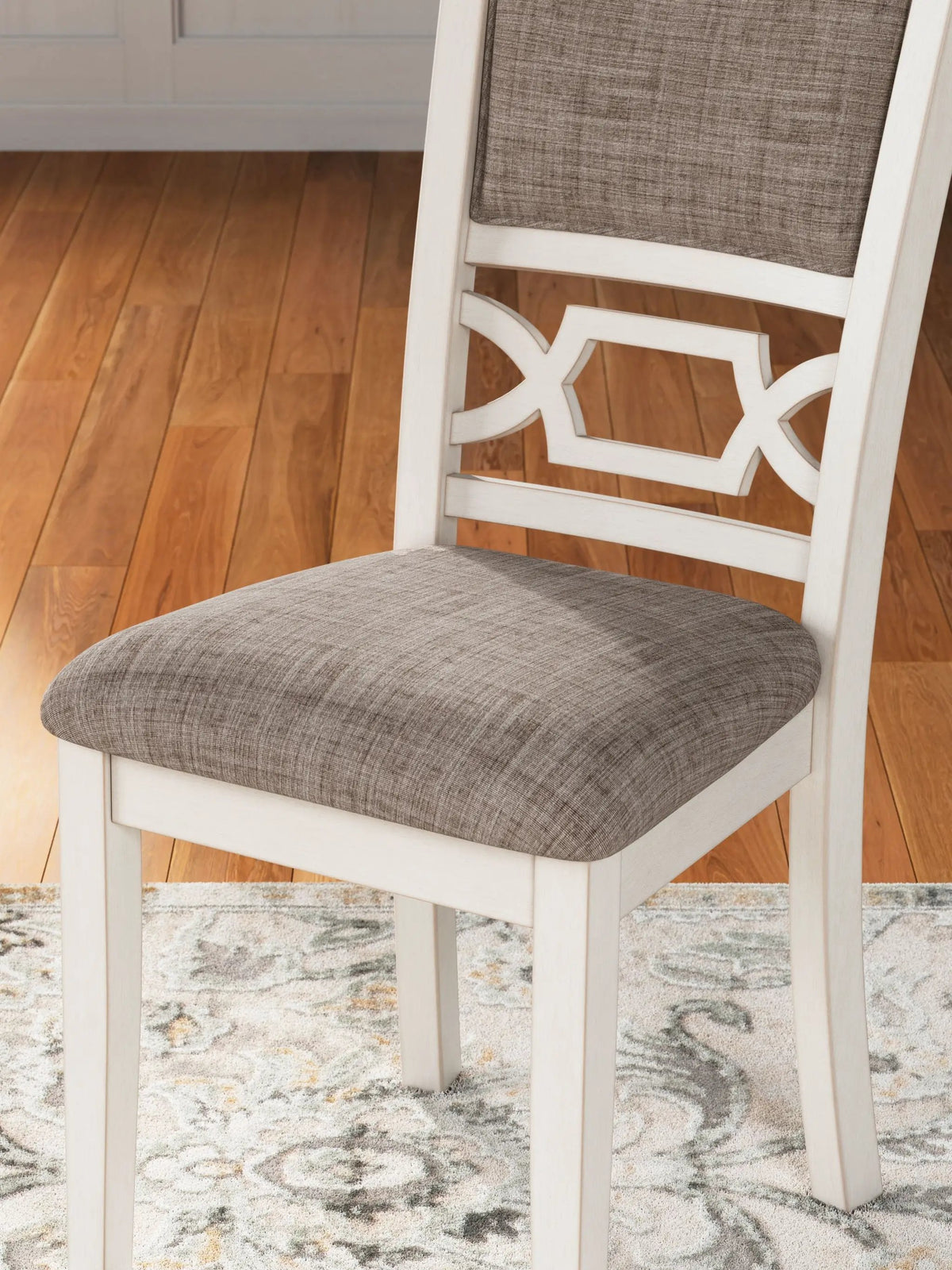Erinberg Dining Room Table Set (Set of 6) | 36.38 x 60.5 x 30 in | Solid Wood & Rubberwood | Antique White