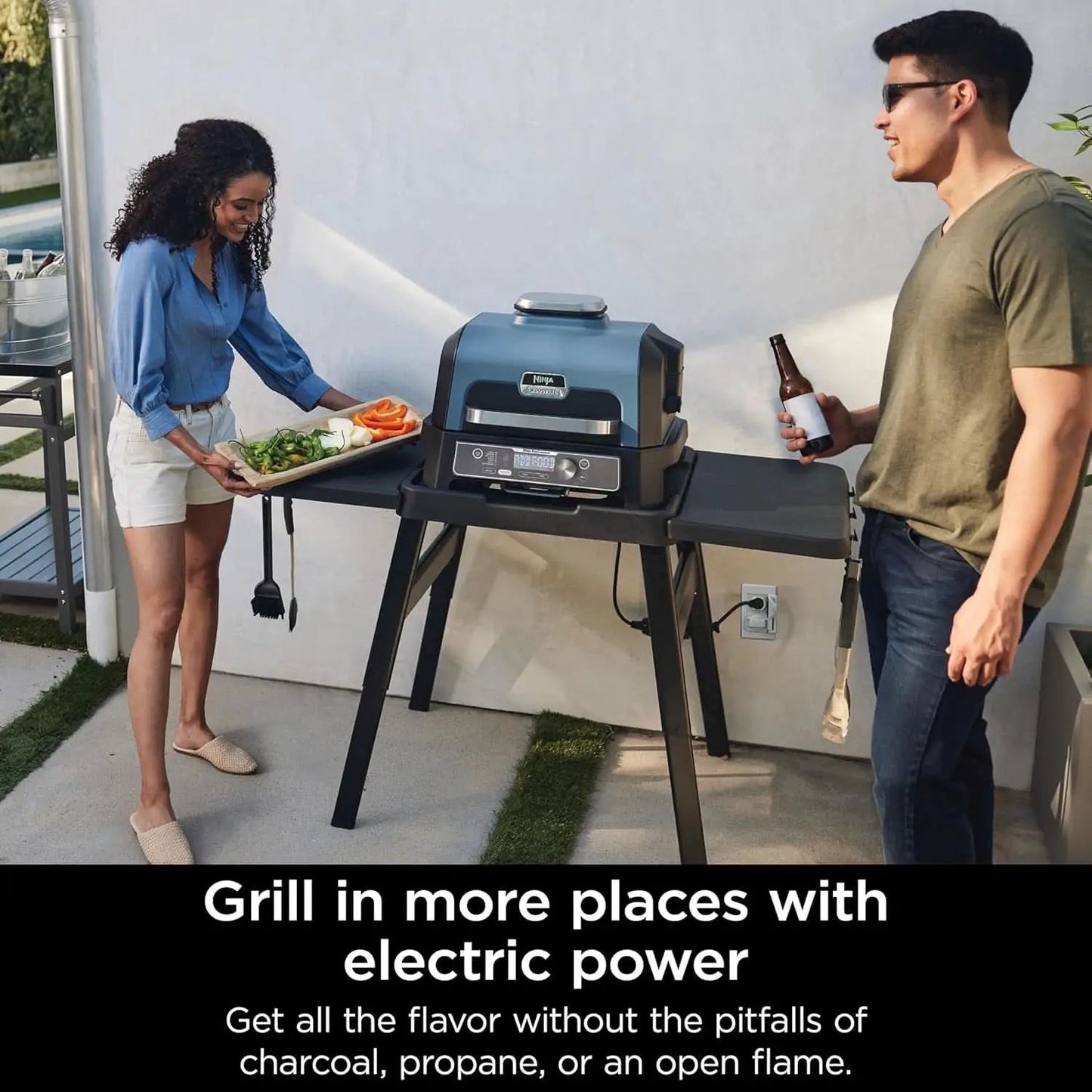 XL Smart Grill Smoker 7 In 1 With App Control Black from PriceLows™